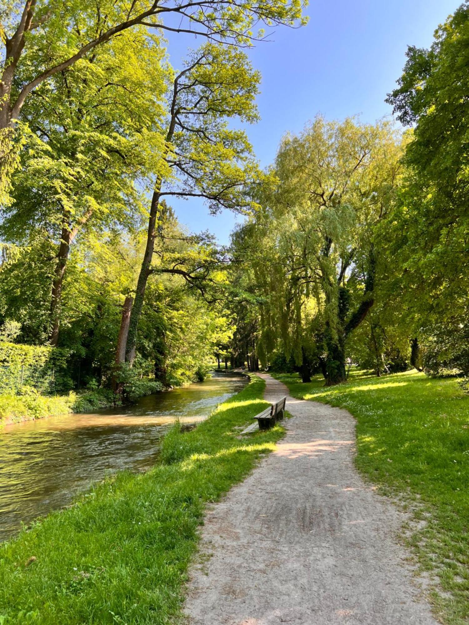 Wuermtalhof Pension & Wirtshaus Мюнхен Екстер'єр фото